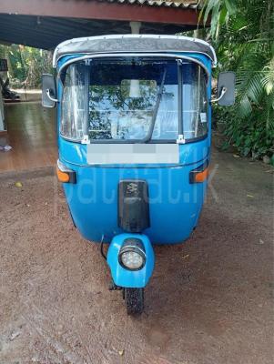 Bajaj Three Wheel 2007