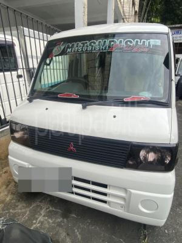 Mitsubishi Minicab 2001 -  වෑන් රථය sale in Sri Lanka - patpat.lk