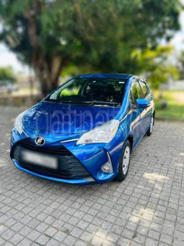 Toyota Vitz 2018 -  Car sale in Sri Lanka - patpat.lk