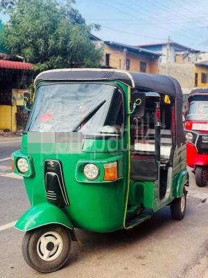 Bajaj 4 stroke 2010 - பயன்படுத்தப்பட்டது முச்சக்கர வண்டி sale in Sri Lanka - patpat.lk