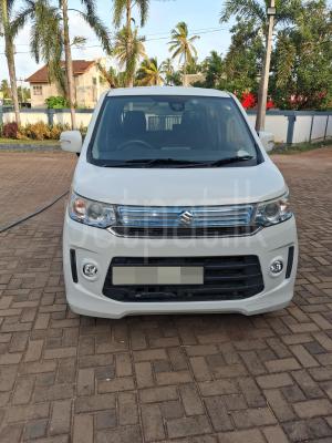 Suzuki Wagon R 2014 - නැවත සකස් කල කාර් sale in Sri Lanka - patpat.lk