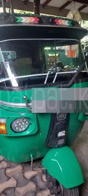 Bajaj 4 stroke 2011 -  Three wheeler sale in Sri Lanka - patpat.lk