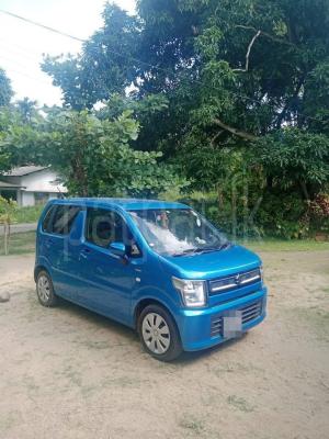 Suzuki Wagon R 2017 - Used Car sale in Sri Lanka - patpat.lk