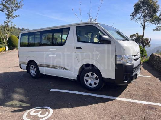 Toyota Hiace 2017 - Used Van sale in Sri Lanka - patpat.lk
