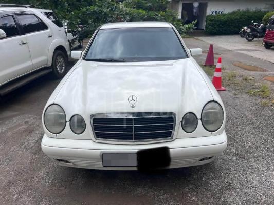 Mercedes Benz E200 2004 - Used Car sale in Sri Lanka - patpat.lk