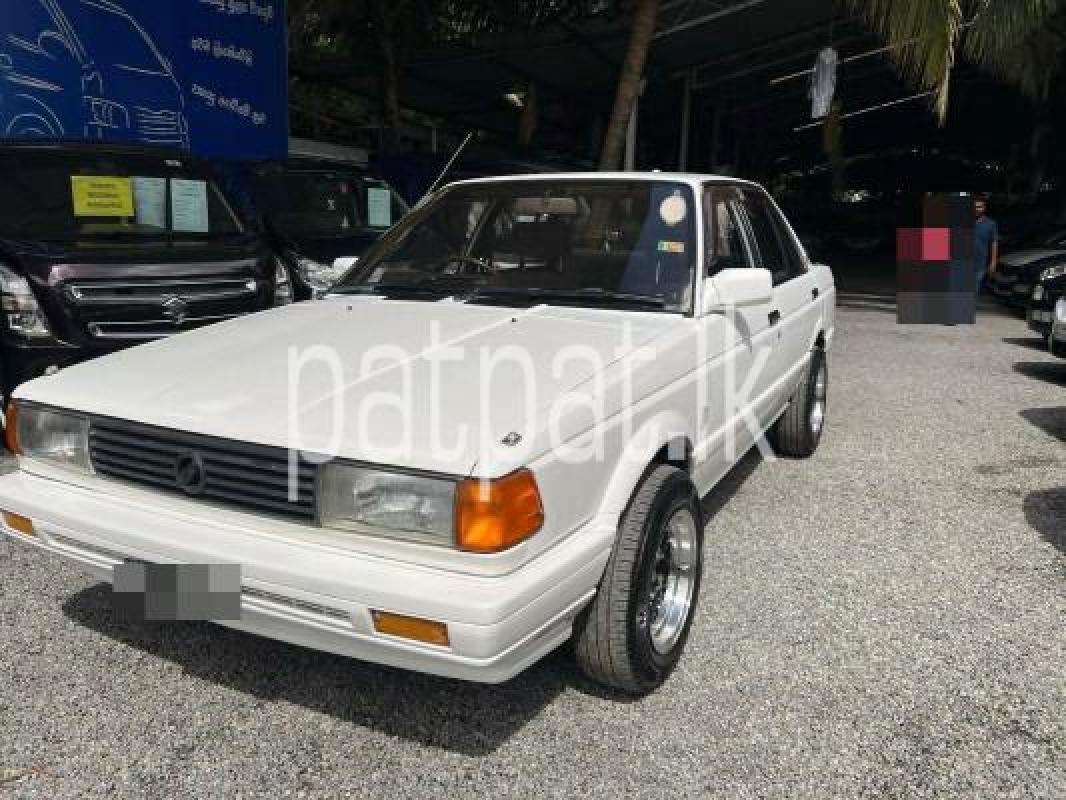 Nissan Sunny 1989 -  கார் sale in Sri Lanka - patpat.lk