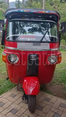 Bajaj Three Wheel 2012