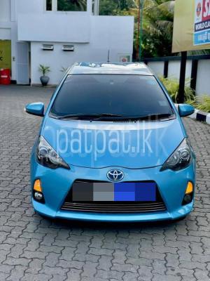 Toyota Aqua 2012