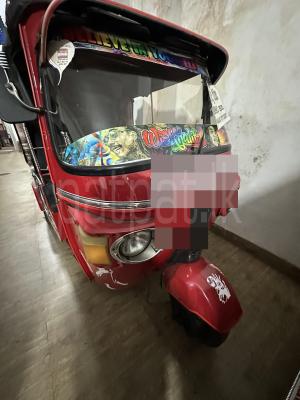 Bajaj Three Wheel 2011 - Used Three wheeler sale in Sri Lanka - patpat.lk