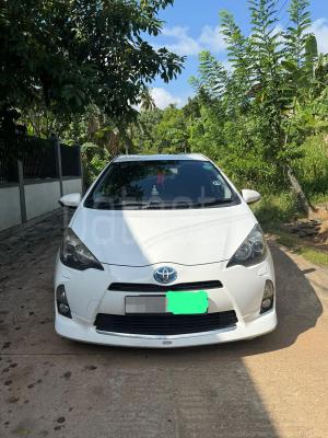 Toyota Aqua 2013