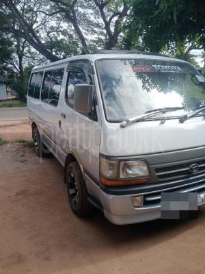 Toyota Hiace 1993 - Used Van sale in Sri Lanka - patpat.lk