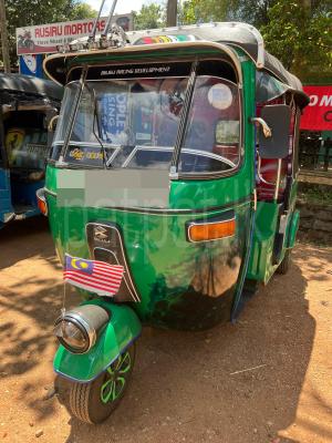 Bajaj Three Wheel 2006
