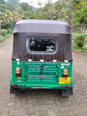 Bajaj Three Wheel 2005 - භාවිතා කරන ලද ත්‍රිරෝද රථය sale in Sri Lanka - patpat.lk