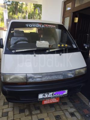 Toyota TownAce 1991 - பயன்படுத்தப்பட்டது வேன் sale in Sri Lanka - patpat.lk