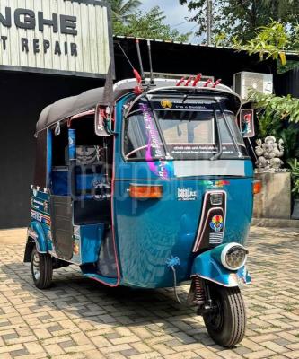 Bajaj Three Wheel 2005