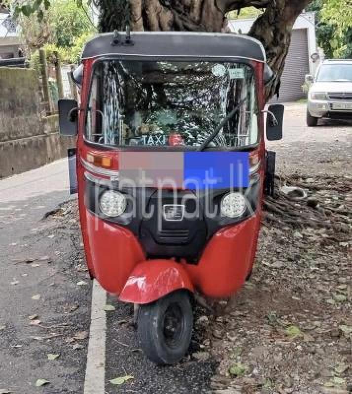 Bajaj 4 stroke 2014 - Used Three wheeler sale in Sri Lanka - patpat.lk