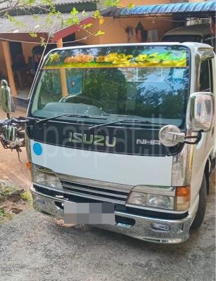 Isuzu NHR 2000