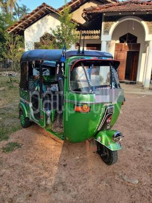Bajaj Three Wheel 1998