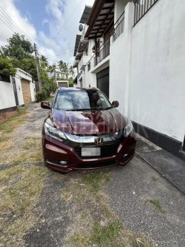 Honda Vezel 2015 -  SUV sale in Sri Lanka - patpat.lk