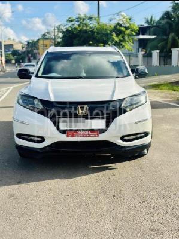 Honda Vezel 2014 -  SUV රථය sale in Sri Lanka - patpat.lk