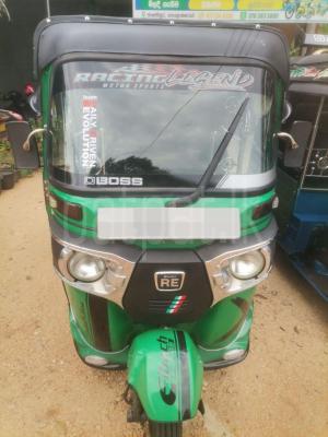 Bajaj Three Wheel 2016 - Reconditioned Three wheeler sale in Sri Lanka - patpat.lk