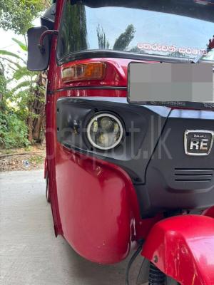 Bajaj Three Wheel 2012