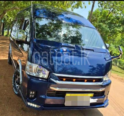 Toyota Hiace 2015 - பயன்படுத்தப்பட்டது வேன் sale in Sri Lanka - patpat.lk