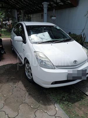 Toyota PRIUS S GRADE 2012 - Used Car sale in Sri Lanka - patpat.lk