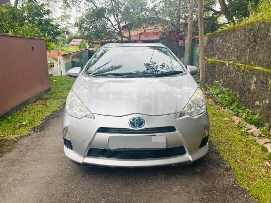 Toyota Aqua 2012 - Used Car sale in Sri Lanka - patpat.lk