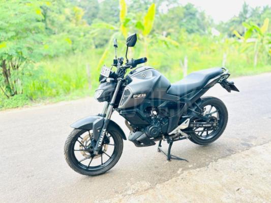 Yamaha FZ 2020
