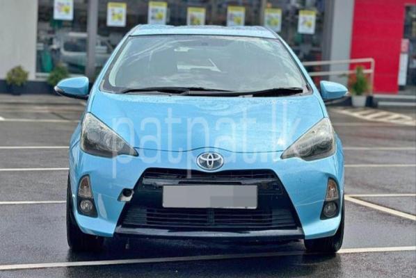 Toyota Aqua 2012 - பயன்படுத்தப்பட்டது கார் sale in Sri Lanka - patpat.lk