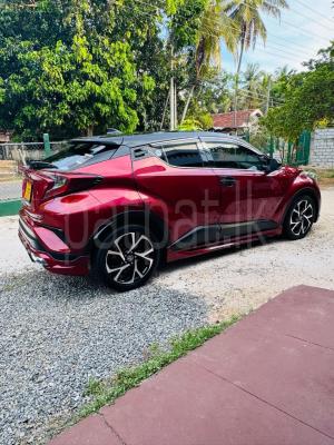 Toyota CHR 2019 - Used SUV sale in Sri Lanka - patpat.lk