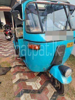 Bajaj Three Wheel 2001