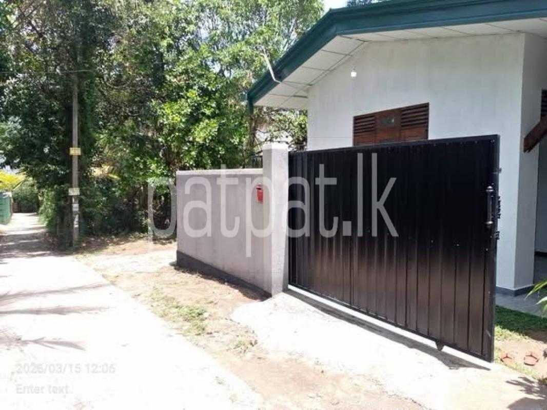 House for Sale in Yakkala