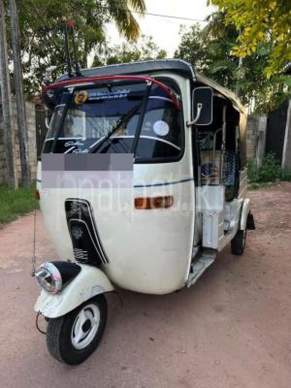 Bajaj 2 stroke 1999 - Used Three wheeler sale in Sri Lanka - patpat.lk
