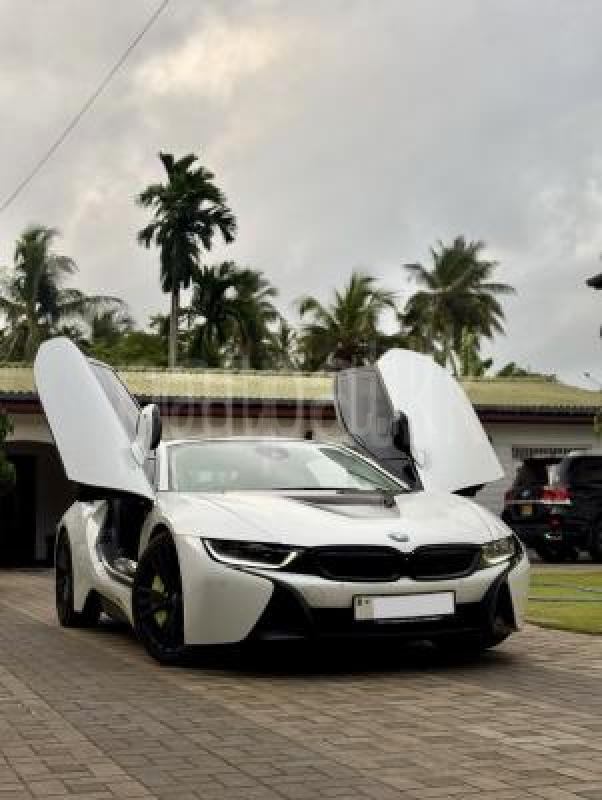 BMW i8 2017 - භාවිතා කරන ලද කාර් sale in Sri Lanka - patpat.lk