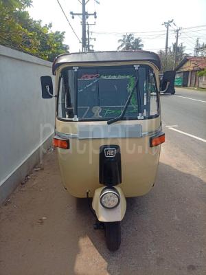 Bajaj Three Wheel 2008