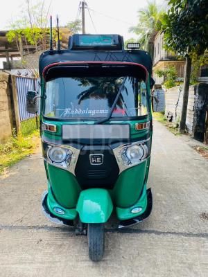 Bajaj Three Wheel 2019