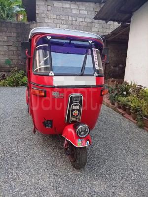 Bajaj Three Wheel 2005