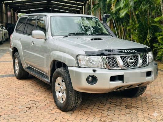 Nissan Patrol 2006 - Used SUV sale in Sri Lanka - patpat.lk