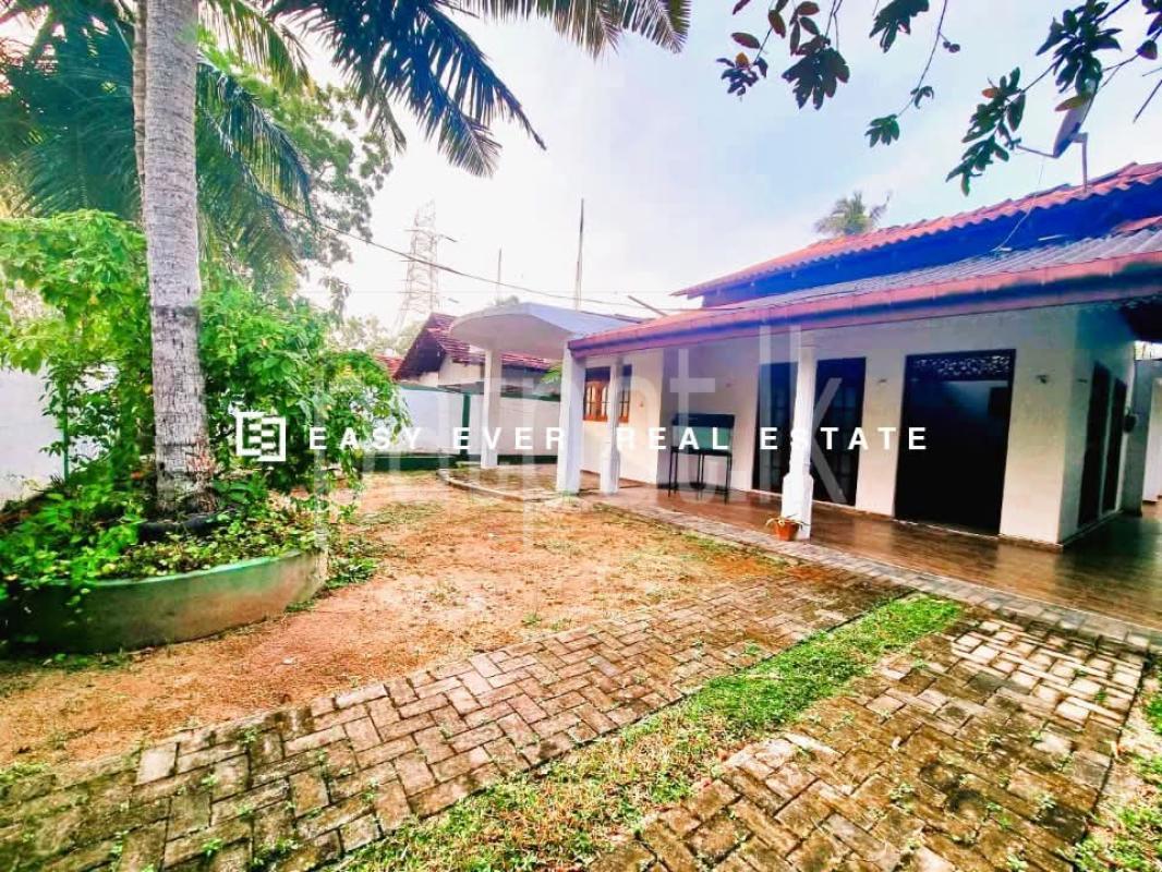 House for Sale in Minuwangoda