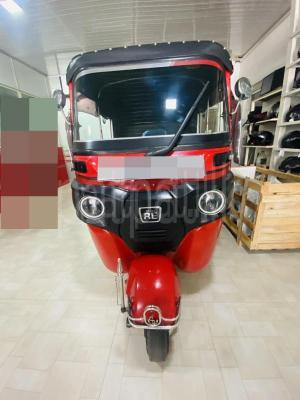 Bajaj 4 stroke 2018 - Used Three wheeler sale in Sri Lanka - patpat.lk
