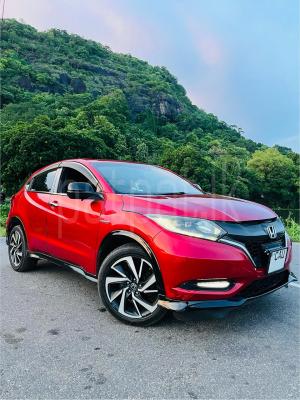 Honda Vezel 2017 - Used SUV sale in Sri Lanka - patpat.lk