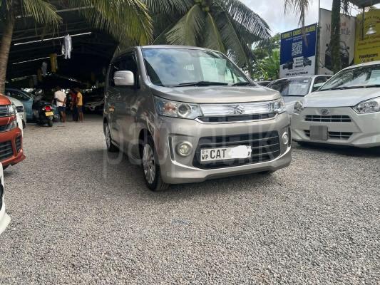 Suzuki Wagon R 2015 - பயன்படுத்தப்பட்டது கார் sale in Sri Lanka - patpat.lk