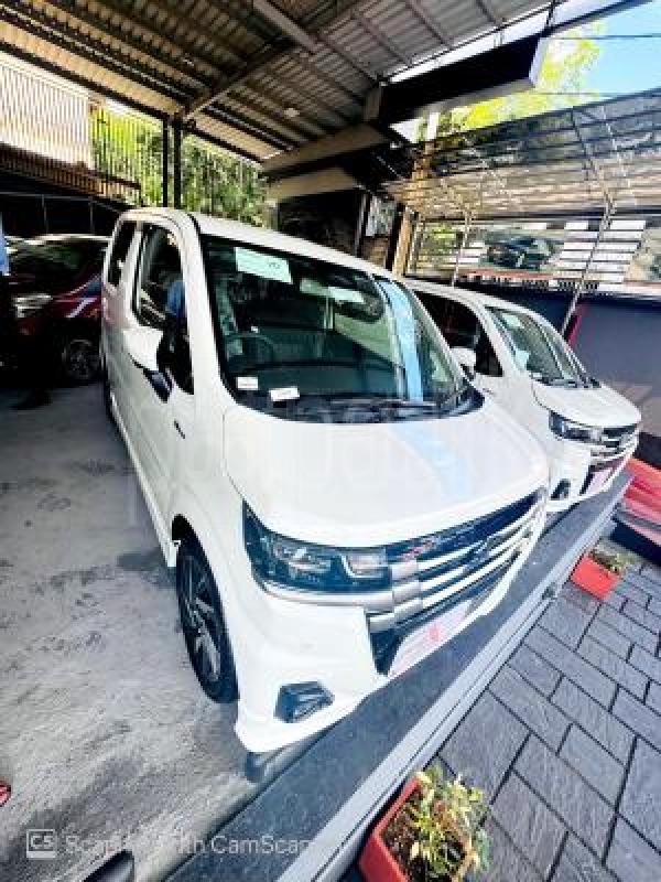 Suzuki Wagon R 2026 -  වෑන් රථය sale in Sri Lanka - patpat.lk