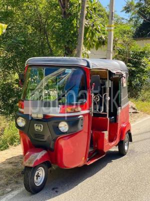 Bajaj Three Wheel 2018