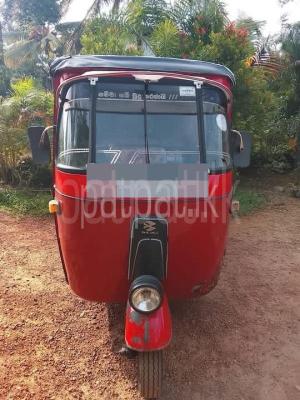 Bajaj Three Wheel 2002