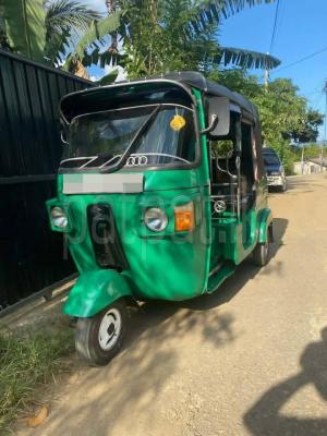 Bajaj Three Wheel 2009 - பயன்படுத்தப்பட்டது முச்சக்கர வண்டி sale in Sri Lanka - patpat.lk