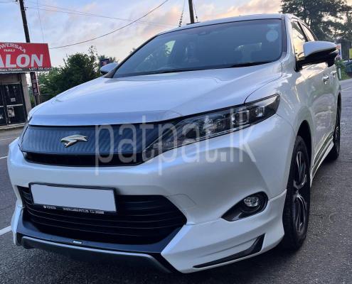 Toyota Harrier 2016