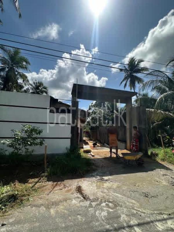House for Sale in Ingiriya